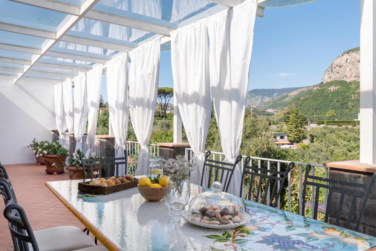 Villa Anna - De Vivo Realty Пьяно-ди-Сорренто Экстерьер фото