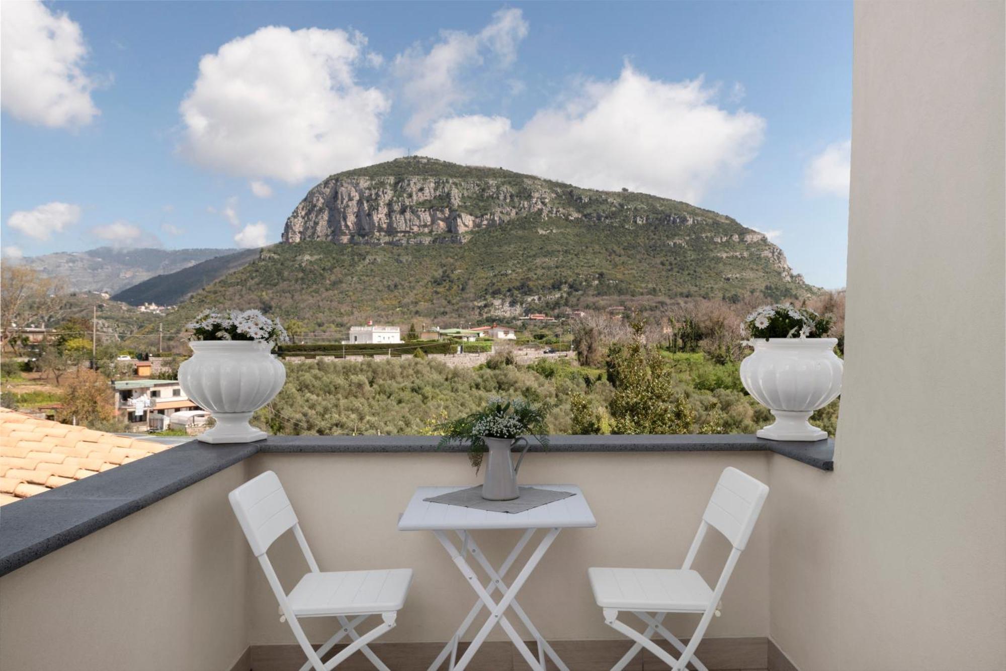 Villa Anna - De Vivo Realty Пьяно-ди-Сорренто Экстерьер фото